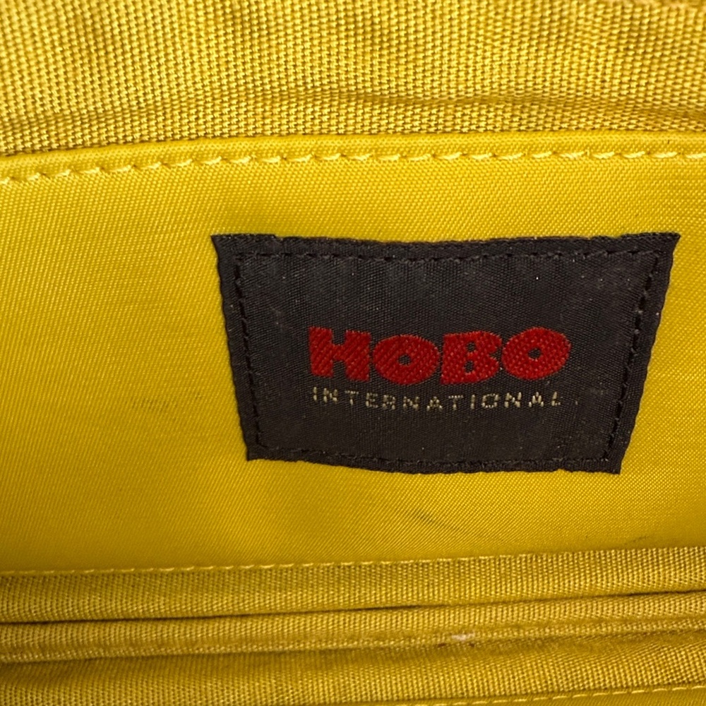 Hobo Red Leather Wristlet Clutch - Picture 3 of 6